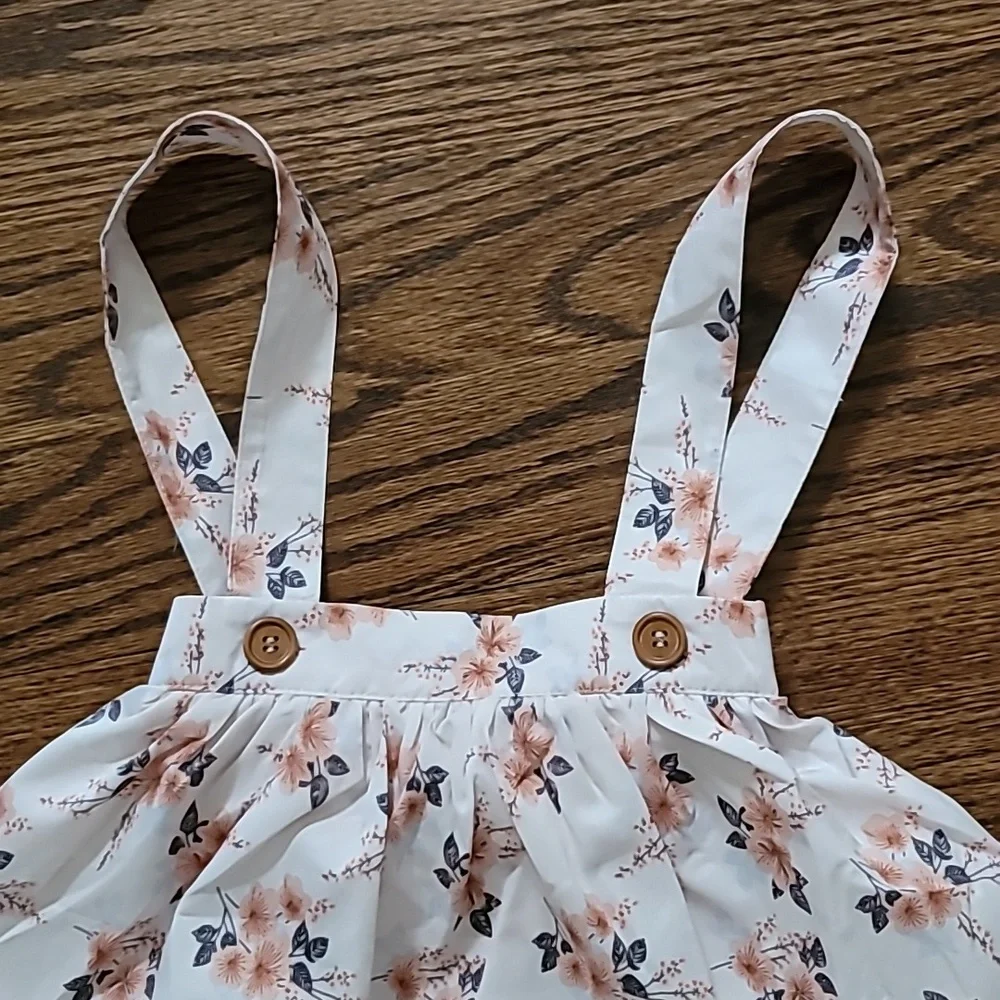 Floral suspender skirt - Picture 2 of 4